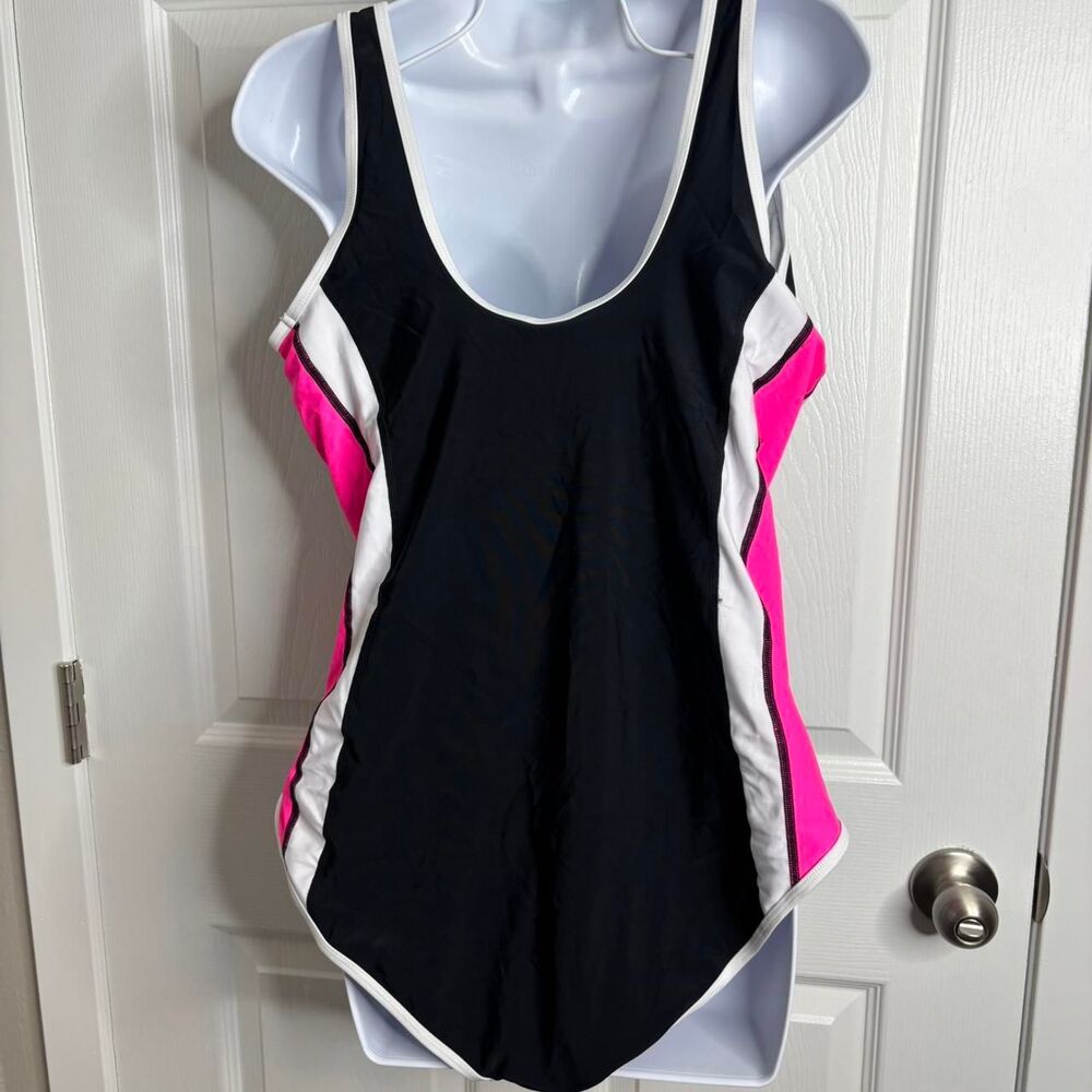Size L Attraco Black and Hot Pink Zip Front One Piece Swimsuit Brand New - Picture 3 of 7